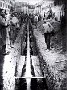 1925-Padova-La posa di una nuova condotta nel quartiere Portello.